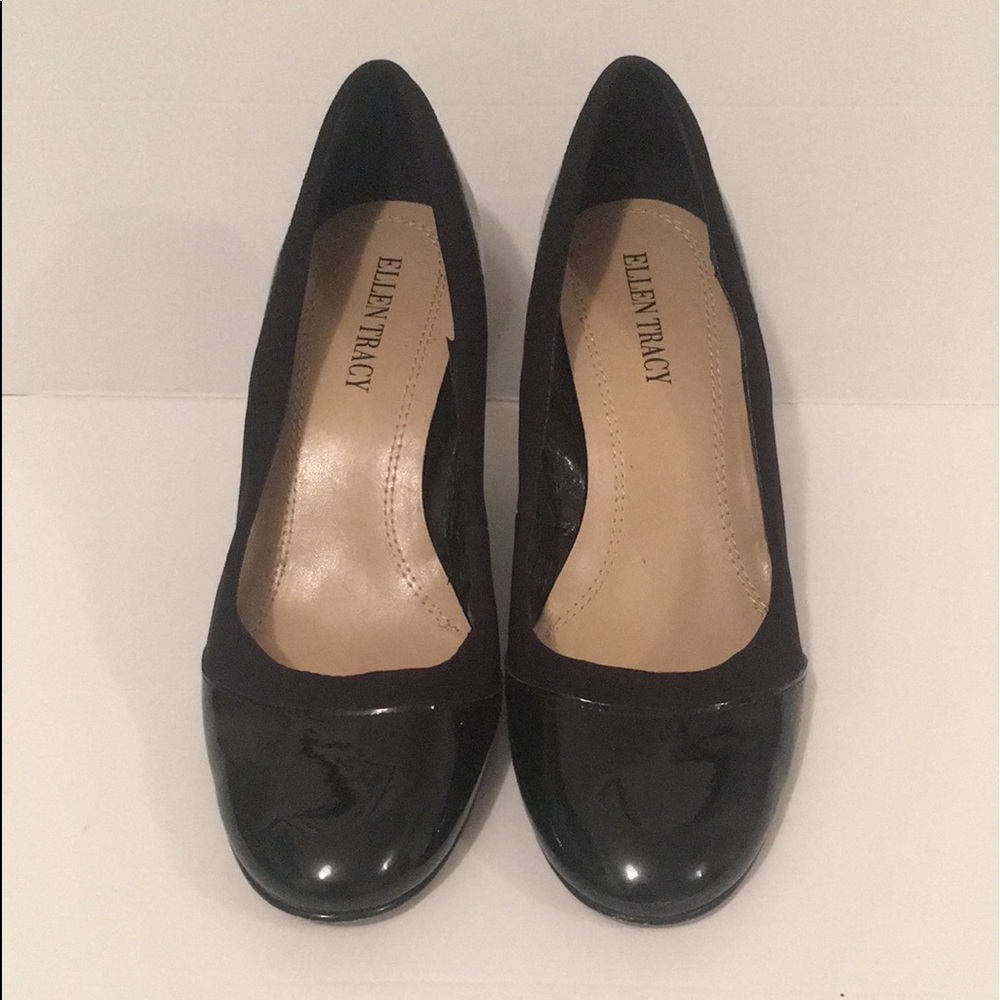 Ellen Tracy Patent Leather Wedge Pumps - Picture 4 of 13